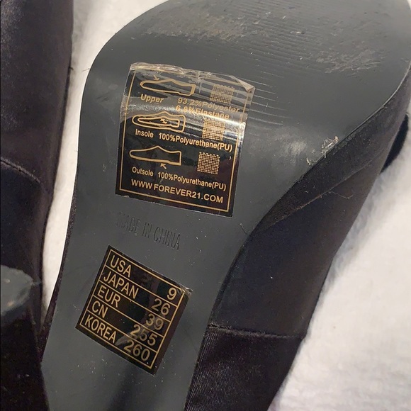 Peep Toe Heels - Picture 7 of 8